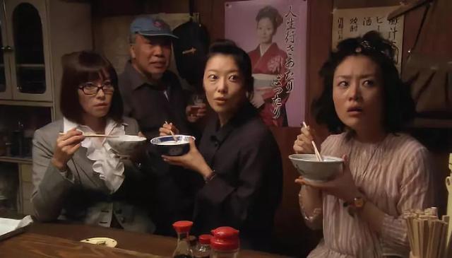 深夜食堂故事简介，电影深夜食堂故事简介（翻拍无数次的《深夜食堂》在讲什么）