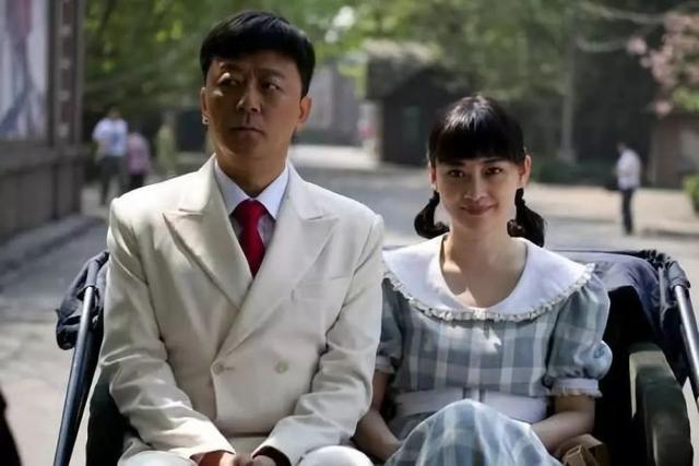 章子怡父母爱情，章子怡父母（8年后再看《父母爱情》）