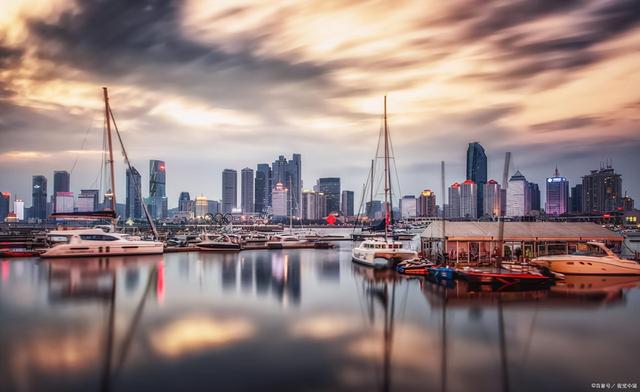 青岛的几个值得一去的免费景点，青岛最好玩的免费景点（栈桥、五四广场、八大关、金沙滩）