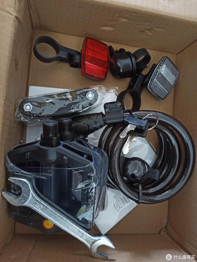 自行车安装教程，网购的折叠自行车按照教程（安装新买的山地车）