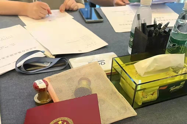 贷款30万一年利息多少，建行贷款30万利息多少钱（利率有3.6%。300w相比按揭节省100w利息）