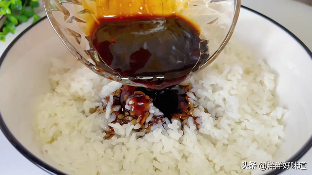 剩饭怎么做好吃又简单，剩饭怎么做会更好吃（学会这样做软糯营养易消化）