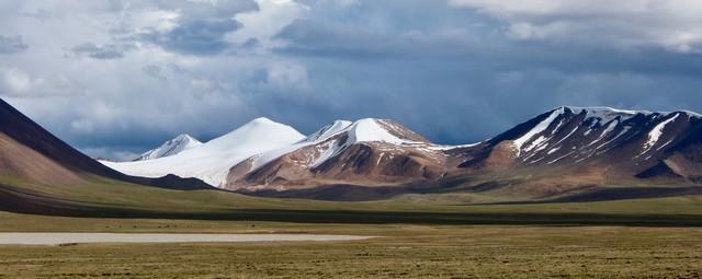 旅行对人生的意义到底是什么，旅游对人生的意义是什么（人生的意义又是什么）