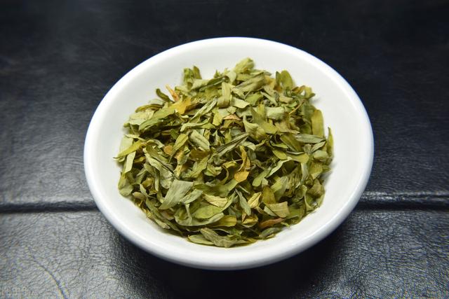 广东煲汤常用药材，广东靓汤煲汤配方清热解毒（没想到还有这3种养生效果）