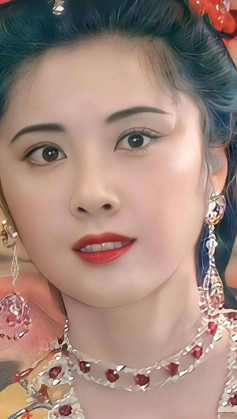 女儿国国王朱琳:33岁出演让唐僧动了凡心,为何会说假戏真做呢?