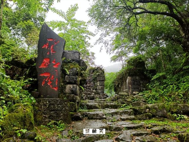黔东南小七孔旅游攻略，不只是一座古桥<二游荔波>