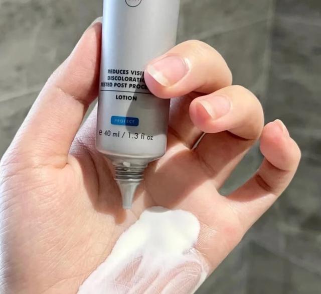 巴黎欧莱雅防晒霜，巴黎欧莱雅防晒霜价格（公认防晒效果超好的4款防晒霜）