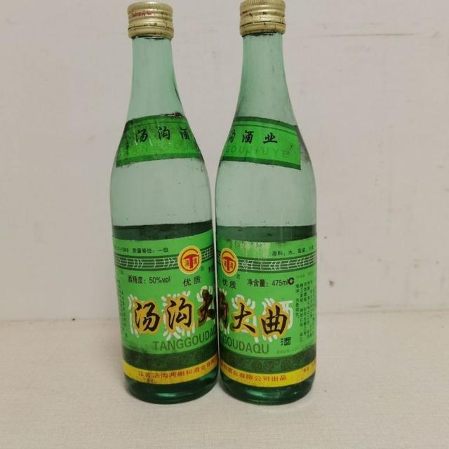 江苏白酒品牌都有哪些，江苏都有什么牌子白酒（江苏人爱喝的5款好酒）