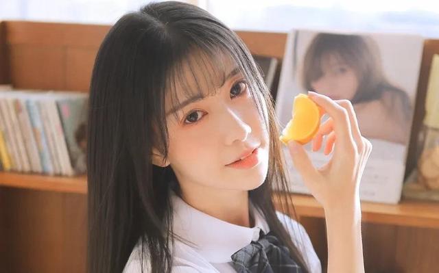 让女朋友感动的情话100字，写给女朋友的情话100字（让女生感动的情话）