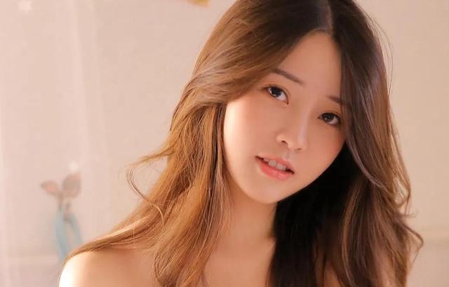 探探怎么聊天（跟女生聊天的套路大全）