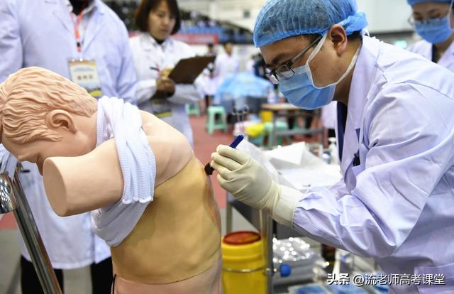 河北医科大学录取分数线，河北医科大学临床学院2021年各省各专业录取分数线（众多二本医科院校的招生分数超一本线）