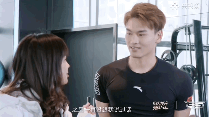 情侣头像二人专用微信，2022年最火情侣双人微信头像（爱不是真的，渣才是真的）