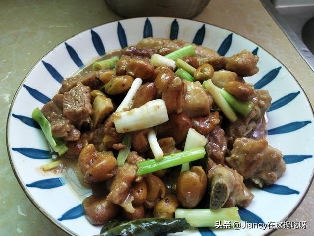 黄皮干的功效与作用禁忌，浑身是宝的水果——黄皮果