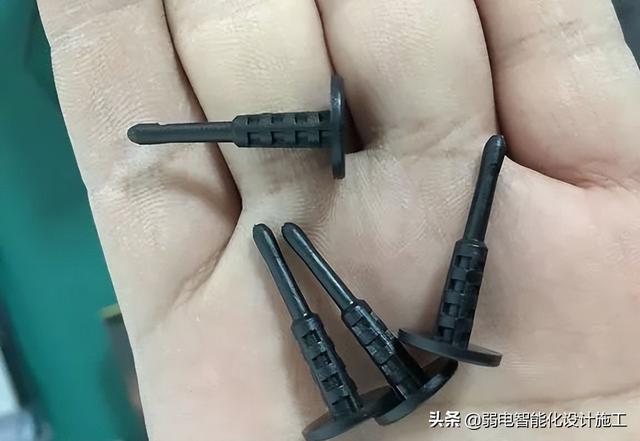 电脑主机装机教程，电脑主机装机步骤（手把手教你如何组装一台电脑）