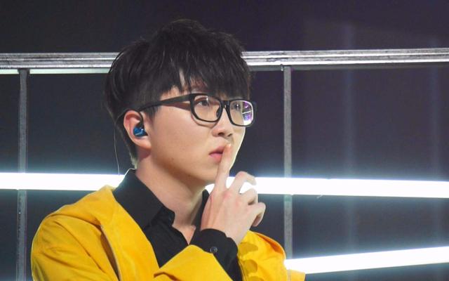 毛不易是哪个公司，毛不易公司老板是谁（被薛之谦发掘、被李健力捧）