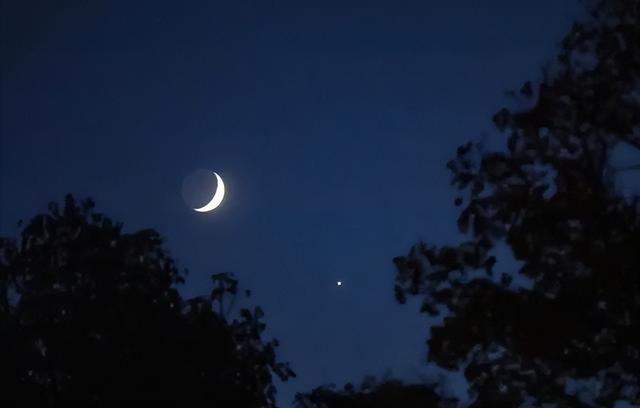 超级月亮是什么，超级月亮是什么对地球有什么影响（今年最大的“超级月亮”将登场）