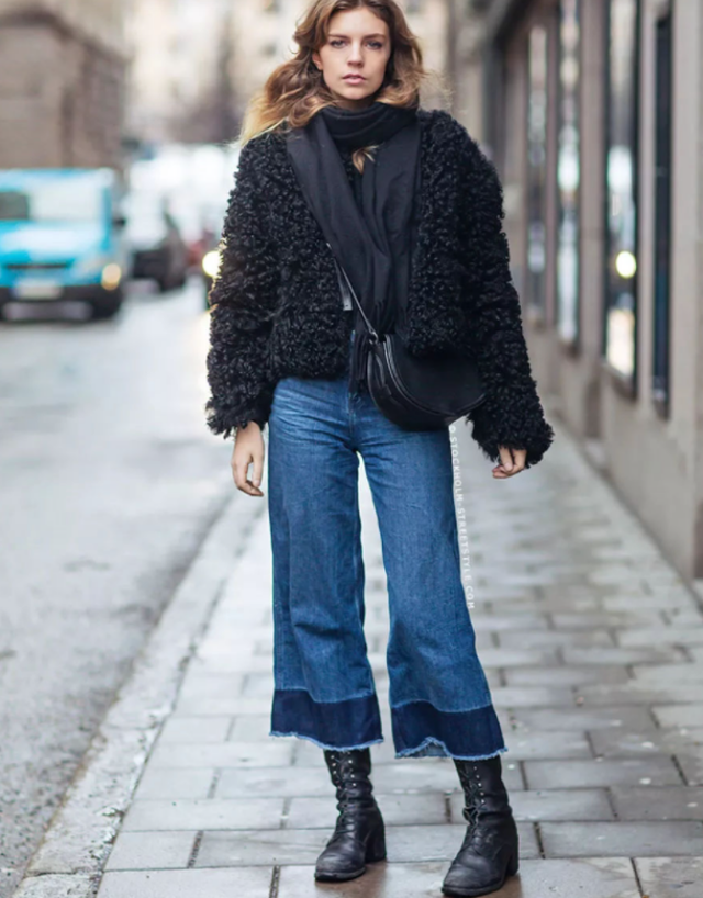 马丁靴怎么搭配，马丁靴配什么衣服好看（穿“马丁靴”搭什么裤子才好看）