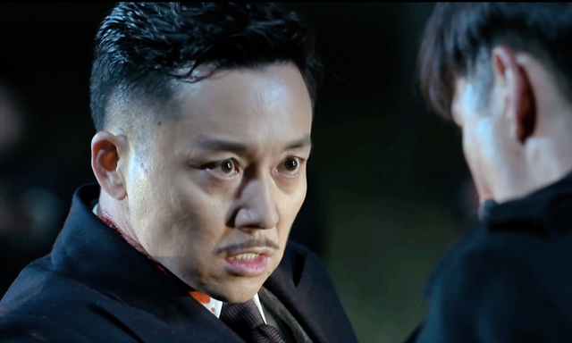 伪装者王天风是好是坏，《伪装者》王天风是什么身份（才懂王天风为何要吃“黑寡妇”于曼丽嘴里的糖）