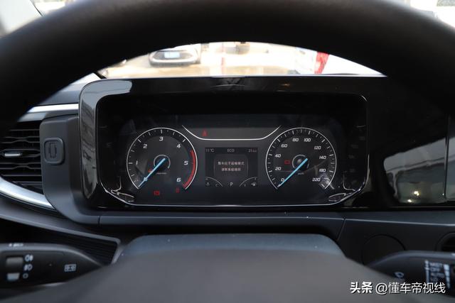 福特全顺7座商务车，新世代全顺pro7座2022年3月份以后还是上蓝牌嘛（升级9AT、电子手刹）