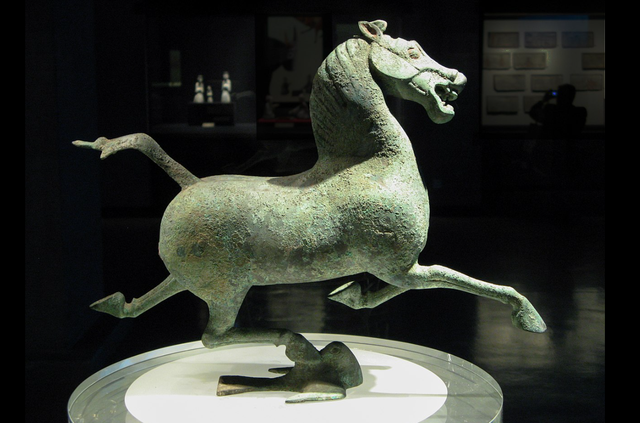 中国的国宝有哪些，中国的国宝有哪些动物（我国历代珍罕国宝文物）