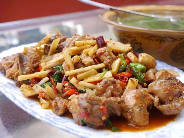 贵州有什么特产，贵州毕节有什么特产（去贵州必点的8道黔菜）