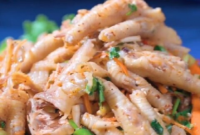 酸角是哪里的特产，酸角（酸角的热量）（云南最出名的六道菜）