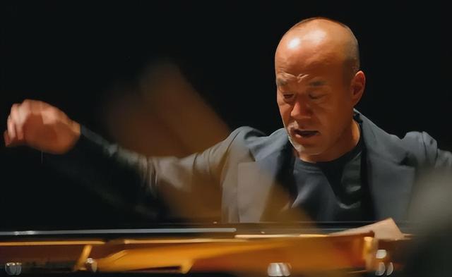 久石让简介，世界钢琴排名前十位（久石让与宫崎骏、姜文之间的奇遇记）
