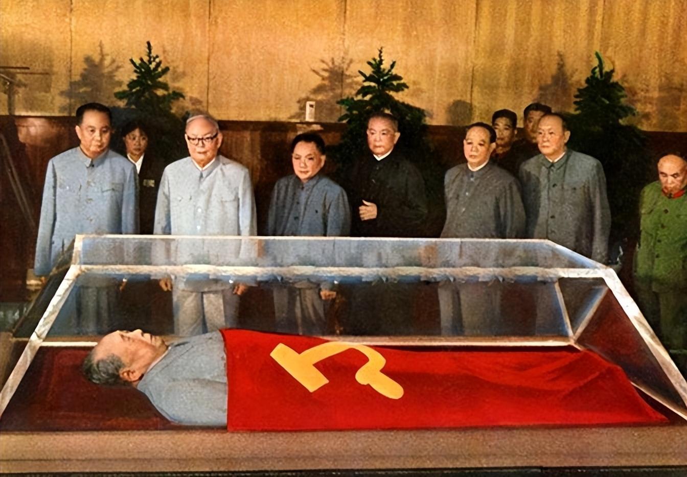 遗体为何至今栩栩如生面色红润，毛主席遗体为何至今仍栩栩如生