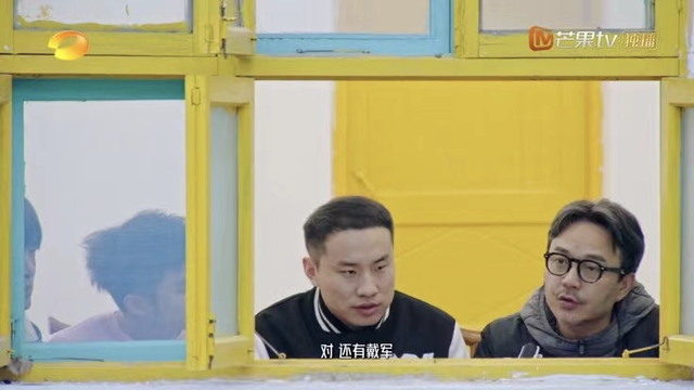 芒果台何炅和汪涵谁地位高，是因为他在另一个圈子里