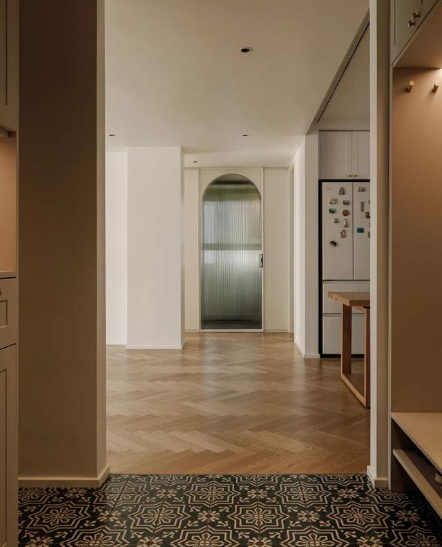 大开间一居室如何布置，110㎡只做一居室