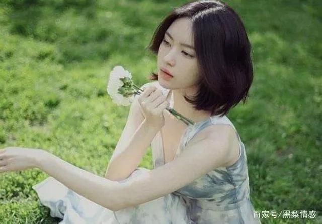 女孩子喜欢什么，女孩子最喜欢的几样东西（女生喜欢的，男生，有那几种）