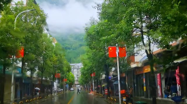 重庆环线自驾游最佳线路，5天打卡4座县城7个景点