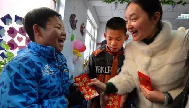 结婚红包500元寓意，结婚随礼600属于什么档次（压岁红包发多少有讲究）