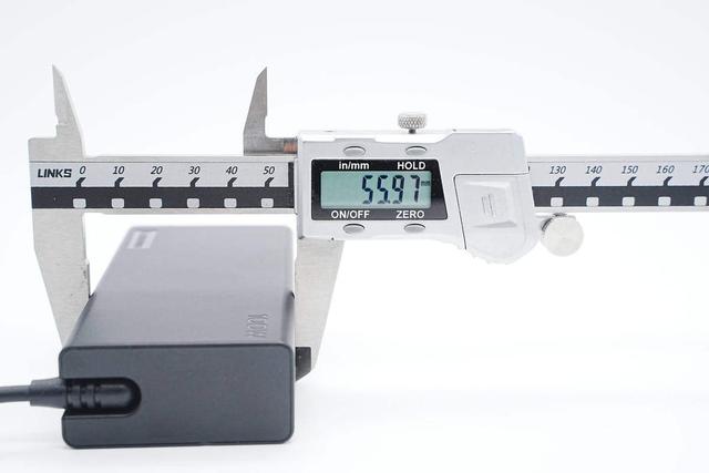 电脑适配器是什么，什么是适配器（拆解联想100W电源适配器看看用料）