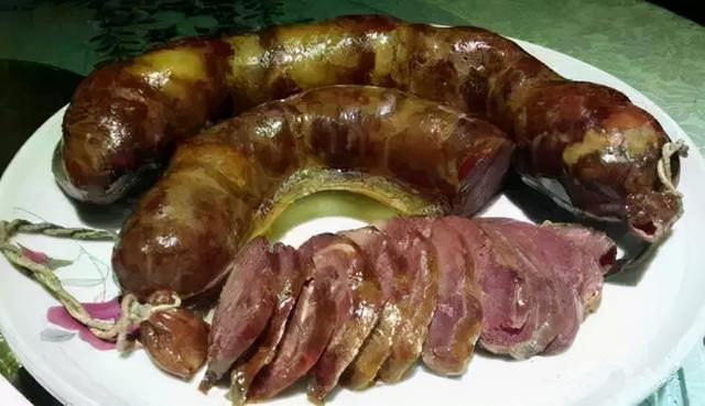马肠子煮多久能熟，熟马肠子能不能水煮（这些奇葩的新疆饭）