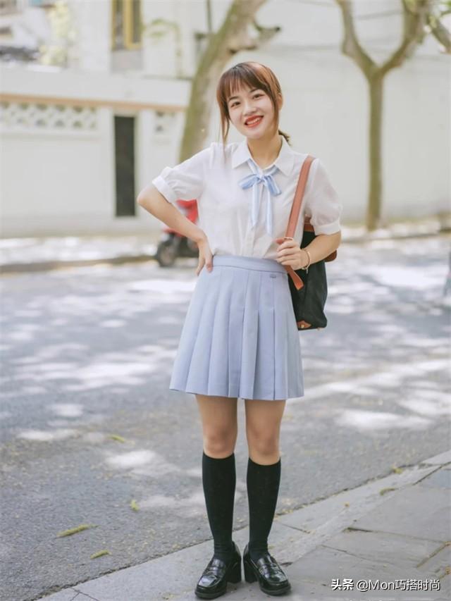 配裙子穿的鞋子，女生穿裙子配什么鞋比较好看（穿裙子还是最配“乐福鞋”）