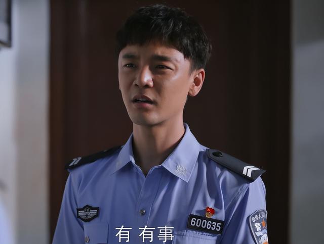 荣誉的同义词是什么，荣誉的同义词和反义词（好演技和烂演技的差别在哪里）