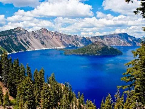 媲美天池:美国火山口湖国家公园
