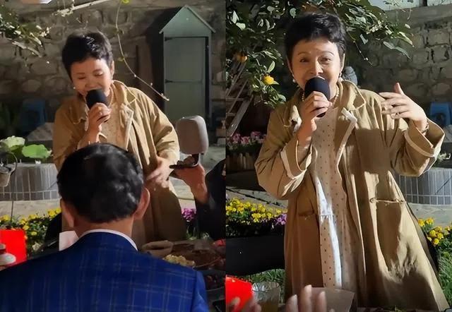 董文华今年多大岁现状如何，60岁的董文华穿棕色外套