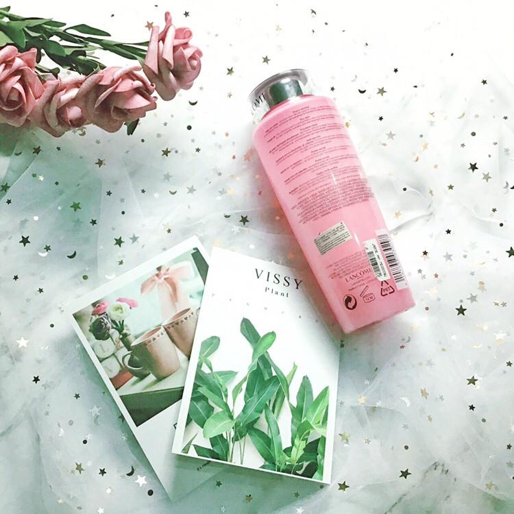 几款好用的保湿抗皱面霜，保湿抗皱护肤品哪个牌子好（值得无限回购的5款“保湿水”推荐）