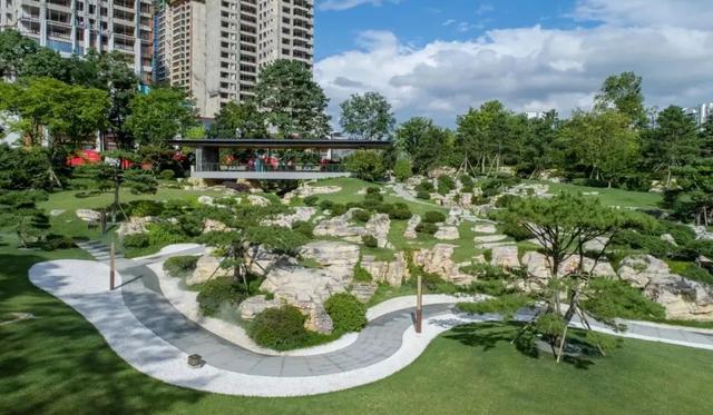 贵阳中学排名前十的学校，2021年贵阳高中排名前十（贵阳楼市2021年）