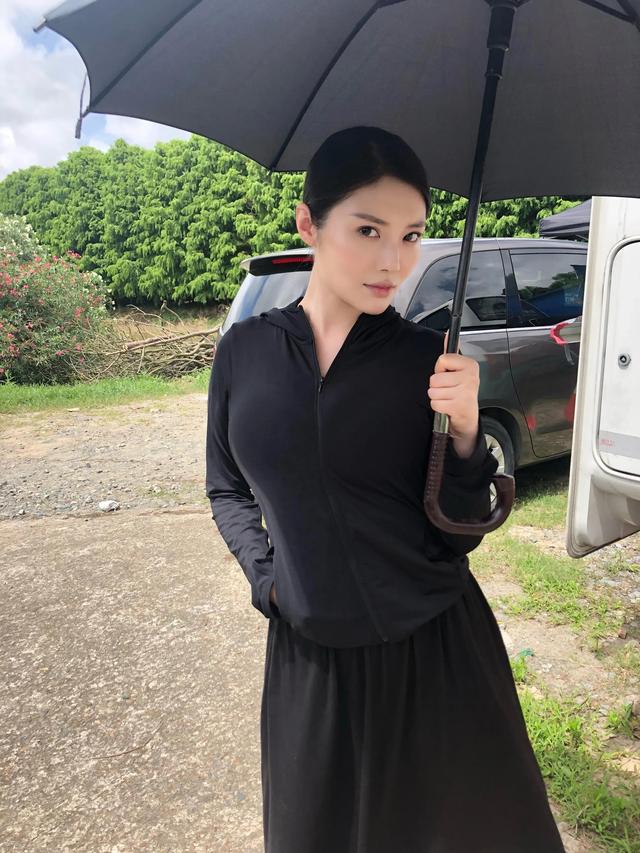 徐冬冬个人资料，余罪中徐冬冬扮演者（徐冬冬高清图集）