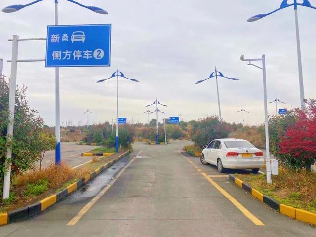 驾校学车多少钱，驾校学车多少钱啊（让每一分钱交得明明白白）