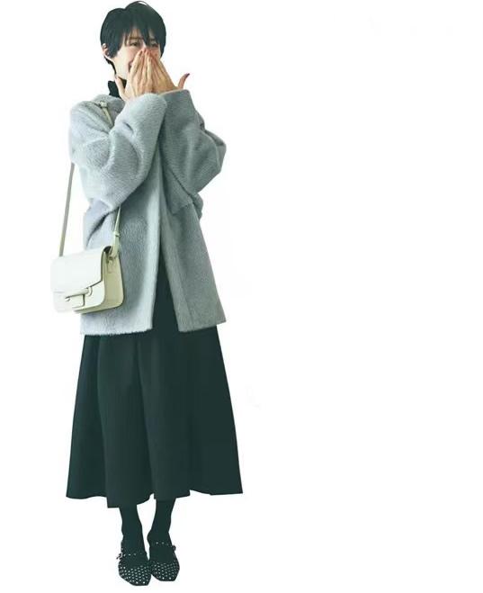 最好看的冬季服装搭配，冬季好看的衣服搭配（凭什么讲究又好看）