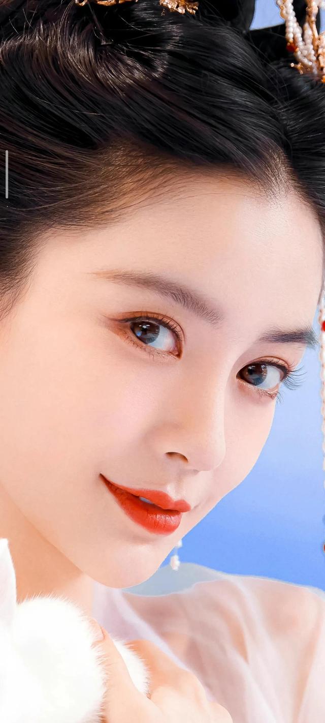 杨颖，微信头像，杨颖（angelababy中秋嫦娥玉兔大片）