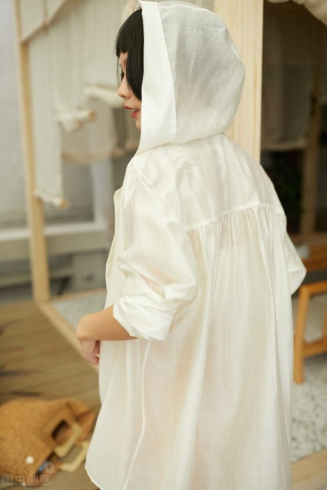 防晒衣什么颜色的效果比较好，什么颜色防晒衣效果最好（什么颜色的防晒衣最防晒防紫外线）