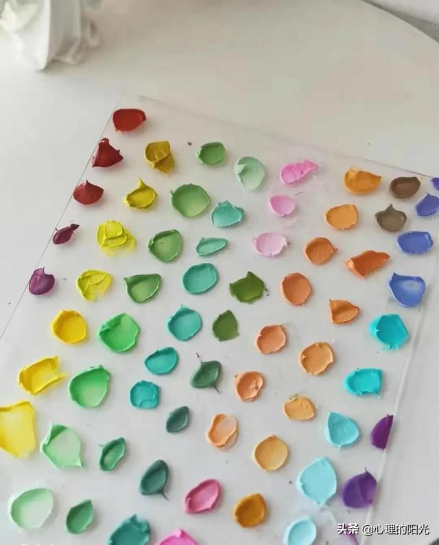 8英寸蛋糕有多大，8英寸多大（生日蛋糕的秘密）