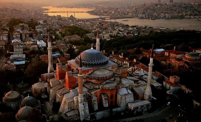 土耳其属于哪个洲的国家，土耳其属于哪个洲（土耳其是亚洲国家还是欧洲国家）