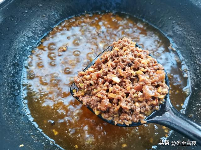 辣椒牛肉酱的家常做法，牛肉辣酱怎么做（教你在家做牛肉辣椒酱）