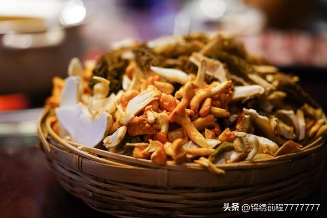 云南省有哪些特色美食（云南省最著名的10大美食）